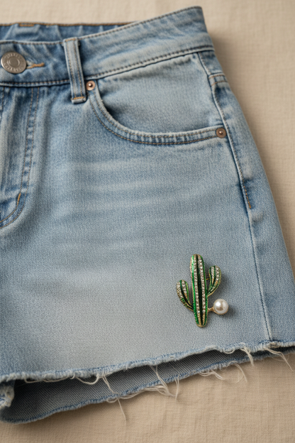 Green Crystal Cactus | Brooch V